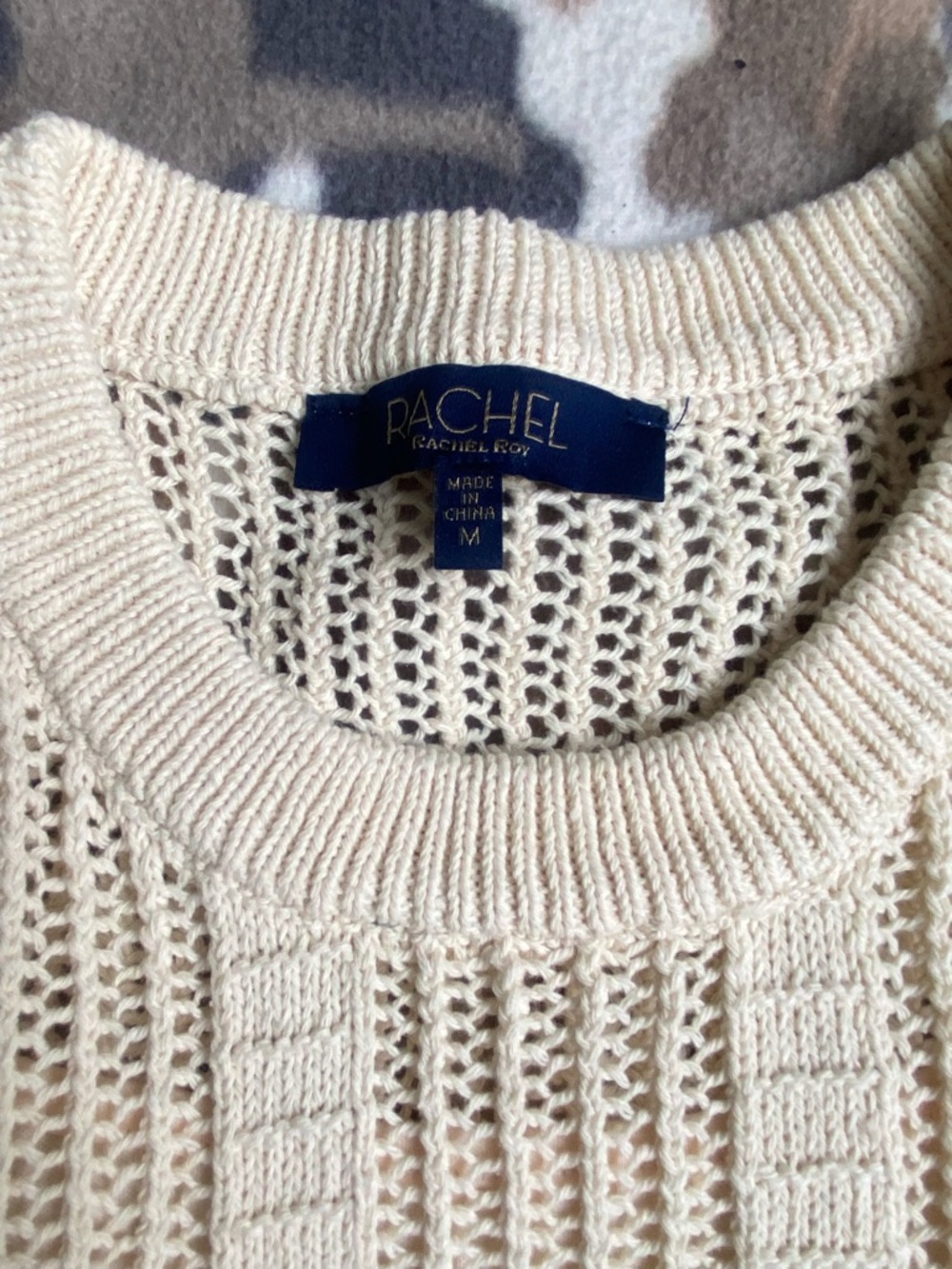 Rachel Roy Ivory Mesh Crochet Sweater Vest Sleeveless Open Knit Crewneck Medium. - Picture 2 of 11